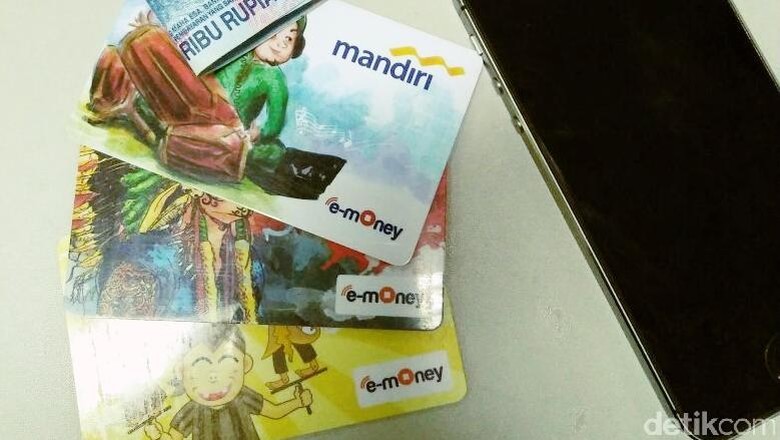 Berapa Kira-kira Biaya Isi Ulang Uang Elektronik? Berapa Kira-kira Biaya Isi Ulang Uang Elektronik?