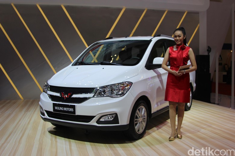 Wuling Pastikan MPV Meluncur di Paruh Kedua Tahun 2017 Wuling Pastikan MPV Meluncur di Paruh Kedua Tahun 2017