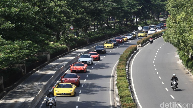 Supercar Sudah Beradaptasi dengan Euro4 Supercar Sudah Beradaptasi dengan Euro4