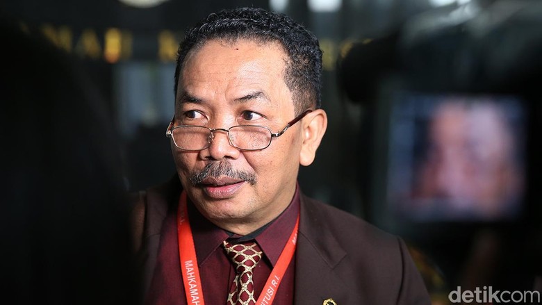 Sibuk Adili Jessica hingga Sidang di MK, Ini Tips Hakim Binsar Atur Waktu Sibuk Adili Jessica hingga Sidang di MK, Ini Tips Hakim Binsar Atur Waktu