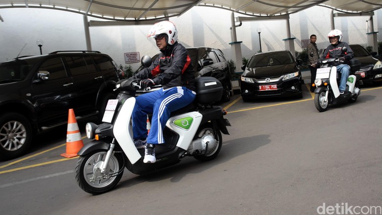 Motor Listrik Diprediksi Booming 5 Tahun Lagi Motor Listrik Diprediksi Booming 5 Tahun Lagi