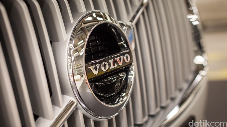 Peluncuran Volvo di Tangan Garansindo Mundur Sampai Agustus Peluncuran Volvo di Tangan Garansindo Mundur Sampai Agustus