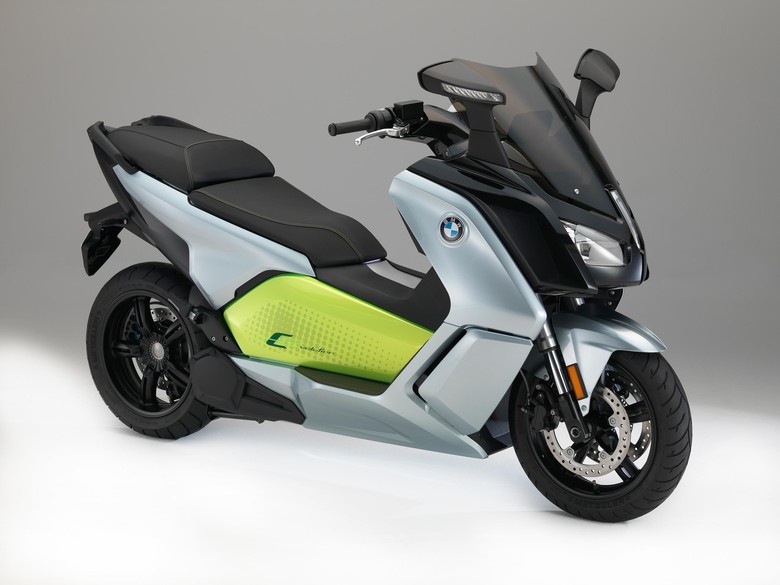 Skuter Listrik BMW Pakai Baterai Milik BMW i3 Skuter Listrik BMW Pakai Baterai Milik BMW i3