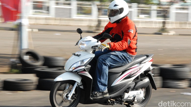 Oli untuk Honda Spacy 2011 Oli untuk Honda Spacy 2011