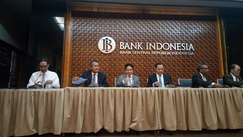 Dana Asing Serbu RI Capai Rp 105 T Dana Asing Serbu RI Capai Rp 105 T