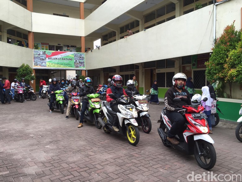 Honda Ajari 1.400 Pecinta BeAT Safety Riding Honda Ajari 1.400 Pecinta BeAT Safety Riding
