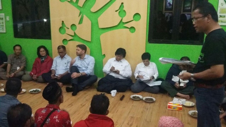 Menteri Siti: Hutan di Jambi Sangat Bagus Dibanding di Daerah Lain Menteri Siti: Hutan di Jambi Sangat Bagus Dibanding di Daerah Lain