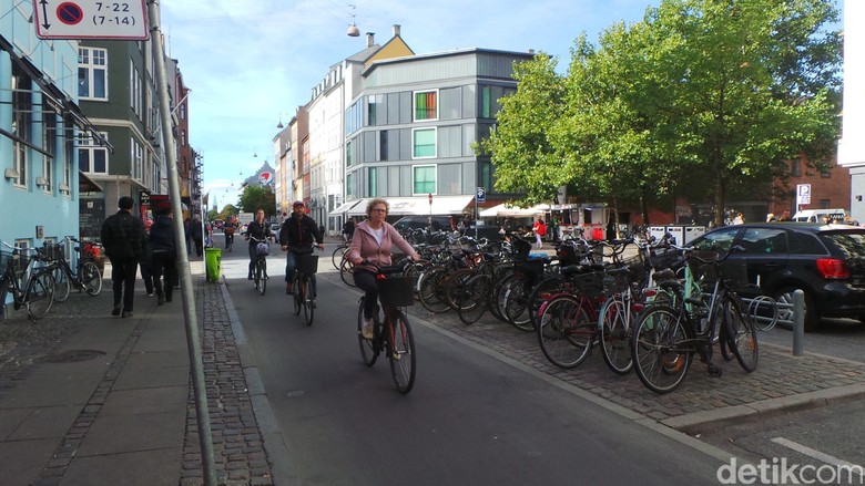 Warga Denmark Bayar Pajak Tinggi Tapi Dapat Fasilitas Mumpuni Warga Denmark Bayar Pajak Tinggi Tapi Dapat Fasilitas Mumpuni