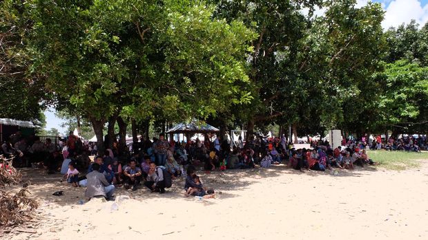 Melihat Pantai Pulau Datok, Lokasi Sail Karimata yang 