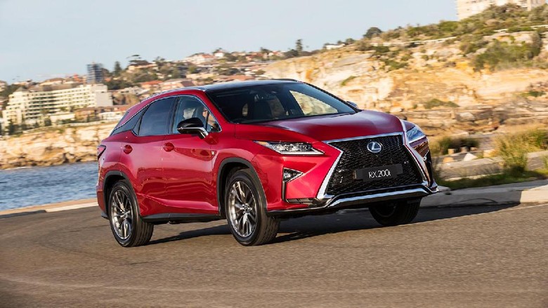 Ada SUV, Penjualan Lexus Meroket Ada SUV, Penjualan Lexus Meroket
