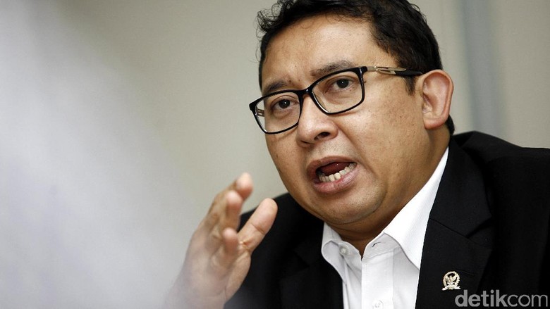 Hasil gambar untuk fadli zon