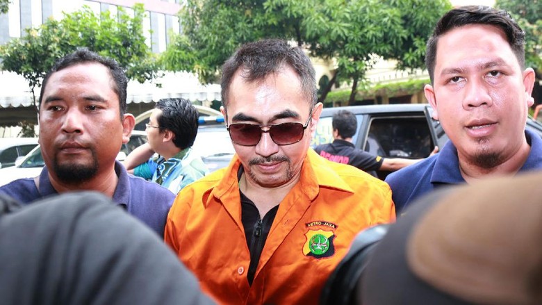 Resmi Tersangka, Gatot Akui Setubuhi CTP, Bagaimana dengan Reza? Resmi Tersangka, Gatot Akui Setubuhi CTP, Bagaimana dengan Reza?