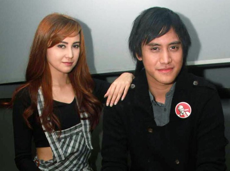 Pacar Tampil Seksi, Kevin Aprilio Beri Tips Cari Pasangan Pacar Tampil Seksi, Kevin Aprilio Beri Tips Cari Pasangan