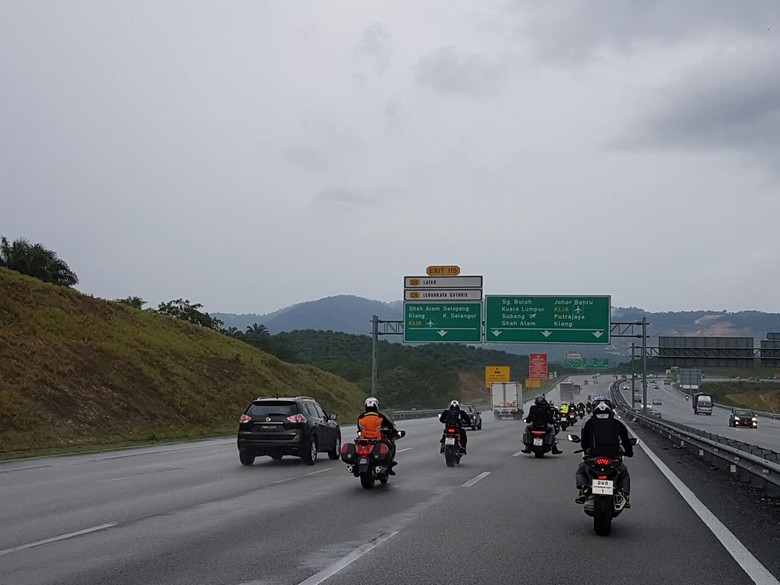 Di Malaysia, Ojek Online Itu Ilegal Di Malaysia, Ojek Online Itu Ilegal
