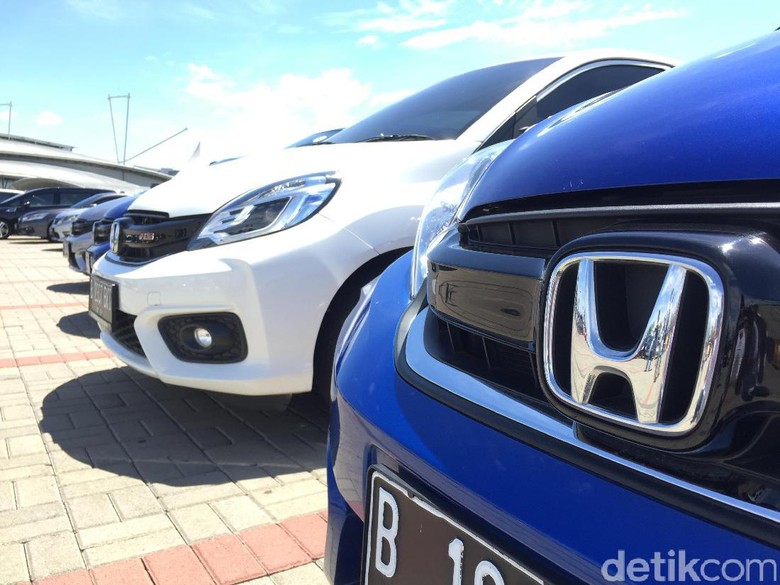 1.000 Mobil Honda Tumplek di BSD ICE, Tangerang 1.000 Mobil Honda Tumplek di BSD ICE, Tangerang