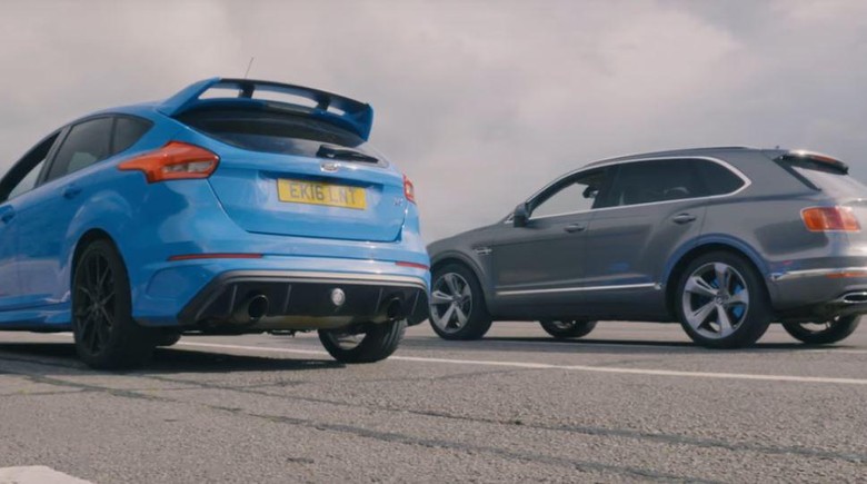 Ford Focus RS Vs Bentley Bentayga Mana yang Lebih Ngebut? Ford Focus RS Vs Bentley Bentayga Mana yang Lebih Ngebut?