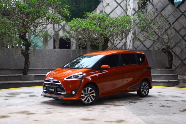 Jualan Kurang Greget Jadi Alasan Toyota Buat Sienta Edisi Khusus? Jualan Kurang Greget Jadi Alasan Toyota Buat Sienta Edisi Khusus?