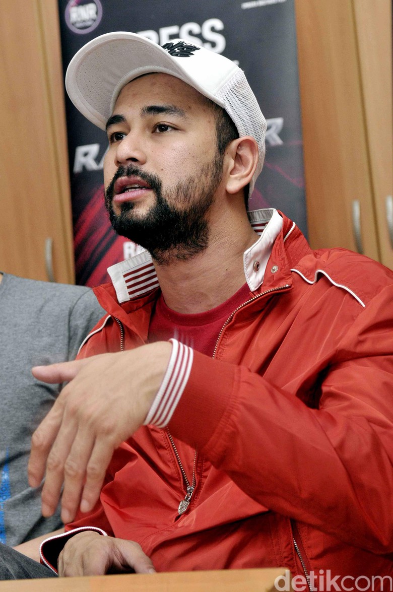 Alasan Raffi Ahmad Tak Datang ke Lamaran Tarra Budiman Alasan Raffi Ahmad Tak Datang ke Lamaran Tarra Budiman