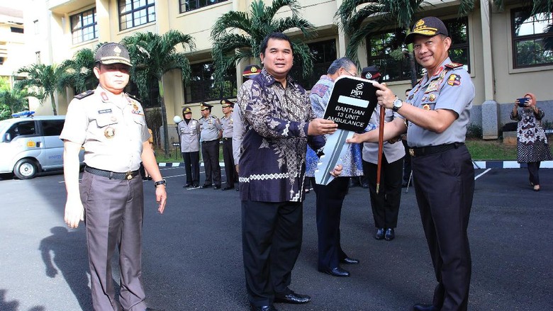 PGN Berikan Bantuan 13 Unit Ambulance Rp 4,6 Miliar ke Polri PGN Berikan Bantuan 13 Unit Ambulance Rp 4,6 Miliar ke Polri
