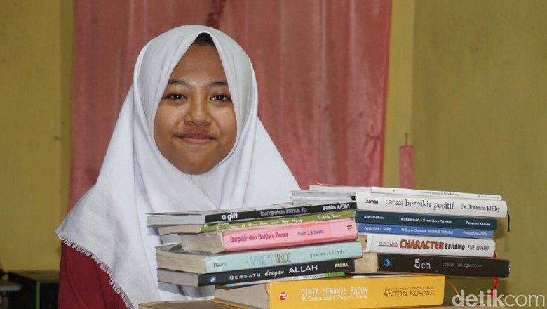 Tulisan Siswi SMA Banyuwangi soal Keberagaman Tuai Banyak Pujian Tulisan Siswi SMA Banyuwangi soal Keberagaman Tuai Banyak Pujian