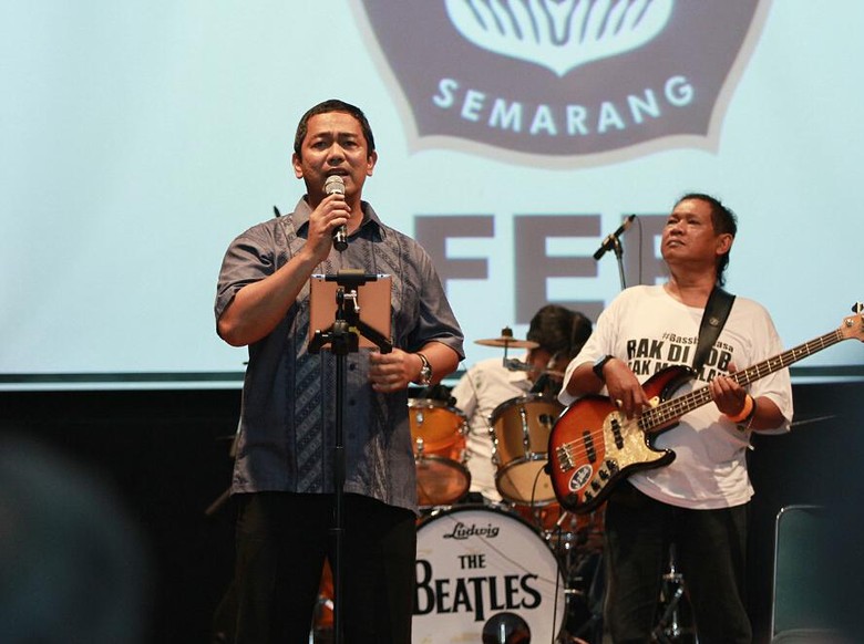 Wali Kota Hendrar Prihadi: Agar Tak Panen Hoax, Mari Kontrol Ego Wali Kota Hendrar Prihadi: Agar Tak Panen Hoax, Mari Kontrol Ego
