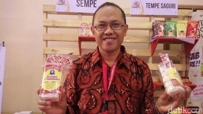 Pria Ini Raup Omzet Rp 200 Juta/Bulan dari Bisnis Arumanis Pria Ini Raup Omzet Rp 200 Juta/Bulan dari Bisnis Arumanis