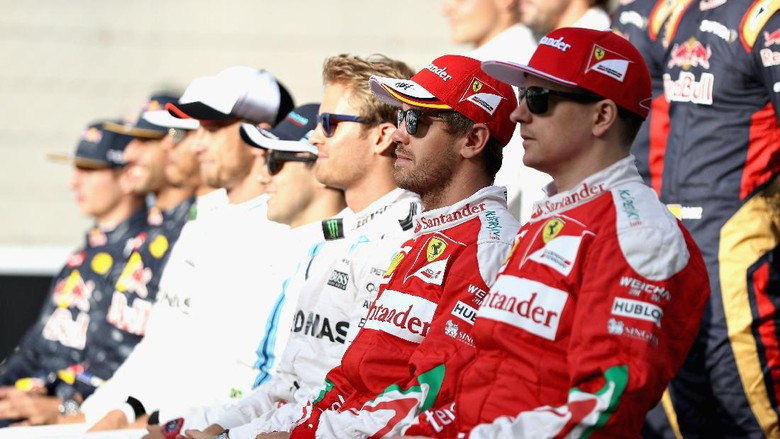 Raikkonen Terluka dengan Laju Ferrari di Musim 2016 Raikkonen Terluka dengan Laju Ferrari di Musim 2016