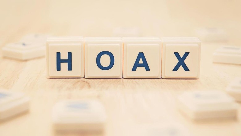 Melawan Hoax, Mencegah Perpecahan Bangsa Melawan Hoax, Mencegah Perpecahan Bangsa
