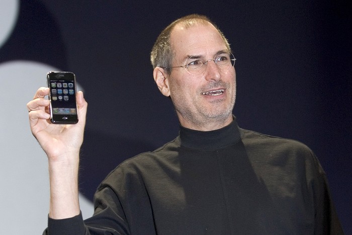 Peluncuran iPhone pertama (Foto: David Paul Morris/Getty Images) Peluncuran iPhone pertama (Foto: David Paul Morris/Getty Images)