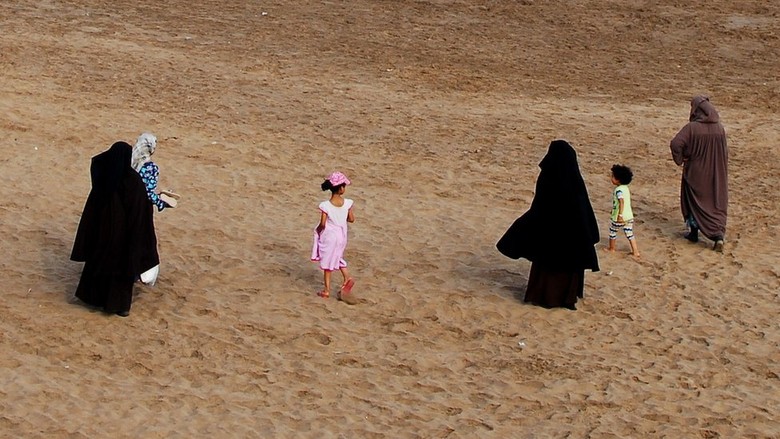 Maroko Melarang Penjualan, Produksi dan Impor Burka Maroko Melarang Penjualan, Produksi dan Impor Burka