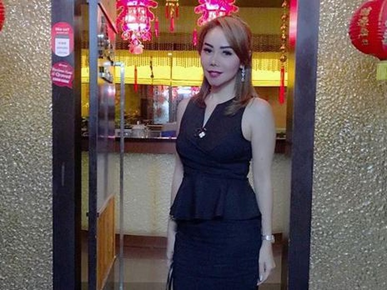 Femmy Permatasari Lelah Dua Tahun Diserang Gosip Femmy Permatasari Lelah Dua Tahun Diserang Gosip