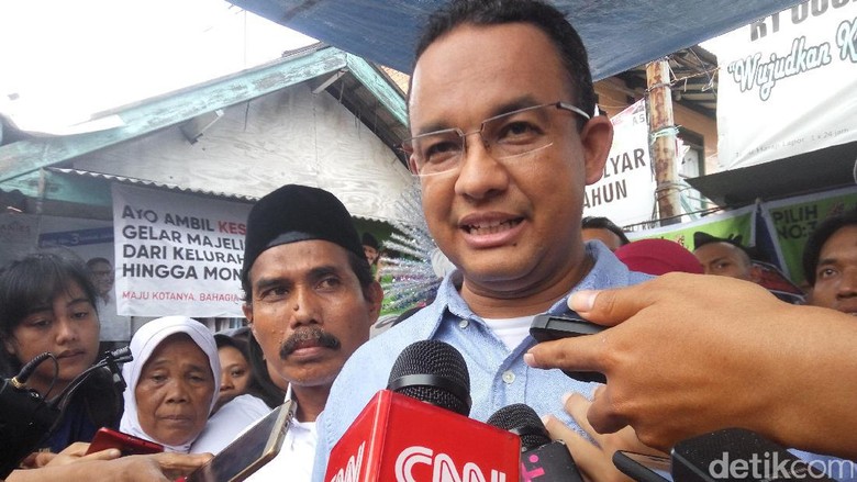 Anies Baswedan: Turunkan Spanduk Ancaman Tolak Salatkan Jenazah Anies Baswedan: Turunkan Spanduk Ancaman Tolak Salatkan Jenazah