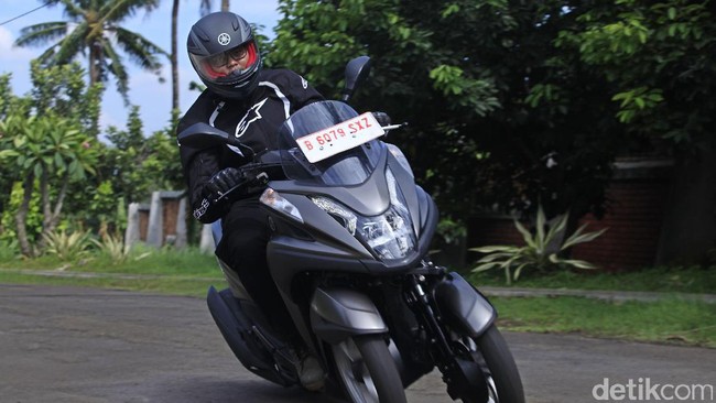 Yamaha Tricity, Asyik Diajak Meliuk-liuk di Jalanan Yamaha Tricity, Asyik Diajak Meliuk-liuk di Jalanan