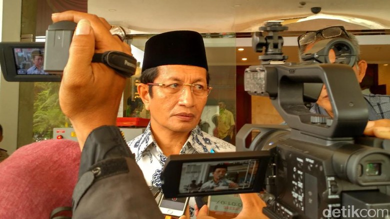 Imam Istiqlal: Berdosa Satu Kampung Jika Menolak Salatkan Jenazah! Imam Istiqlal: Berdosa Satu Kampung Jika Menolak Salatkan Jenazah!