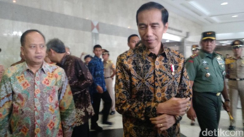 Ingin Pendidikan Kreatif, Jokowi Usul Jurusan Vlog dan Antiteror Ingin Pendidikan Kreatif, Jokowi Usul Jurusan Vlog dan Antiteror