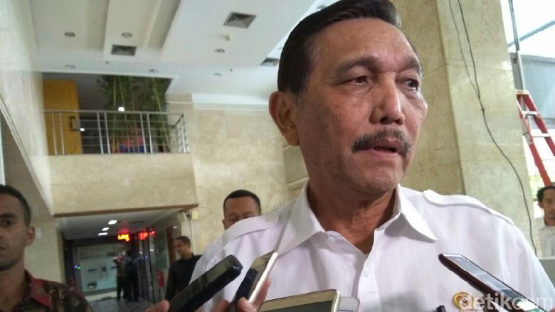 Luhut: Freeport Harus Hormati Pemerintah, dan Lepas 51% Saham Luhut: Freeport Harus Hormati Pemerintah, dan Lepas 51% Saham