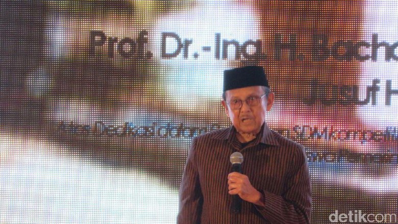 Saat Habibie Bernostalgia di Hadapan Alumni LPDP Saat Habibie Bernostalgia di Hadapan Alumni LPDP