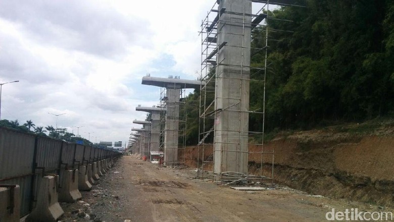 Adhi Karya Akan Talangi LRT Jabodebek Rp 7 T Tahun Ini Adhi Karya Akan Talangi LRT Jabodebek Rp 7 T Tahun Ini
