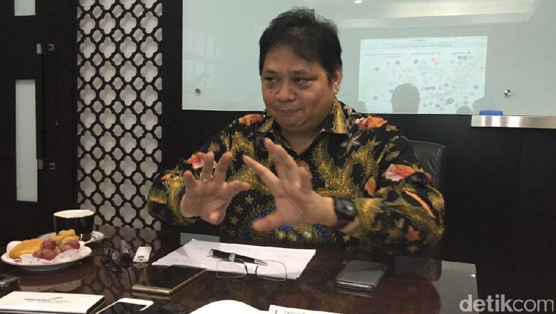 Menperin Usul Industri Bantu Kembangkan SMK Dapat Insentif Pajak Menperin Usul Industri Bantu Kembangkan SMK Dapat Insentif Pajak