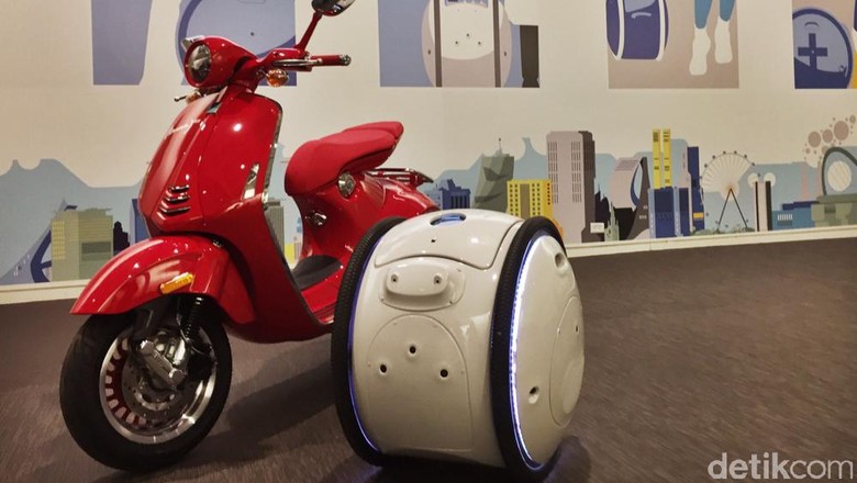Gita dan Kilo, Robot Pembantu Manusia Ciptaan Piaggio Gita dan Kilo, Robot Pembantu Manusia Ciptaan Piaggio