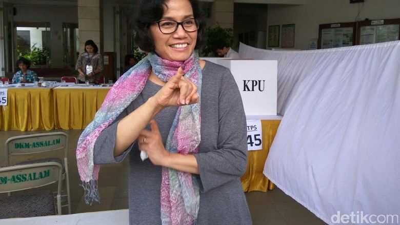 Sri Mulyani Cerita Bedanya Nyoblos di Amerika dan Indonesia Sri Mulyani Cerita Bedanya Nyoblos di Amerika dan Indonesia