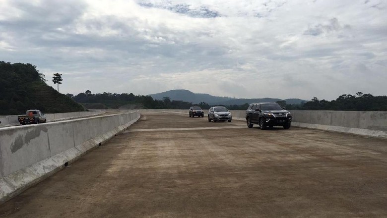 Tersambung di 2018, Jakarta-Solo Non Stop Lewat Tol Tersambung di 2018, Jakarta-Solo Non Stop Lewat Tol