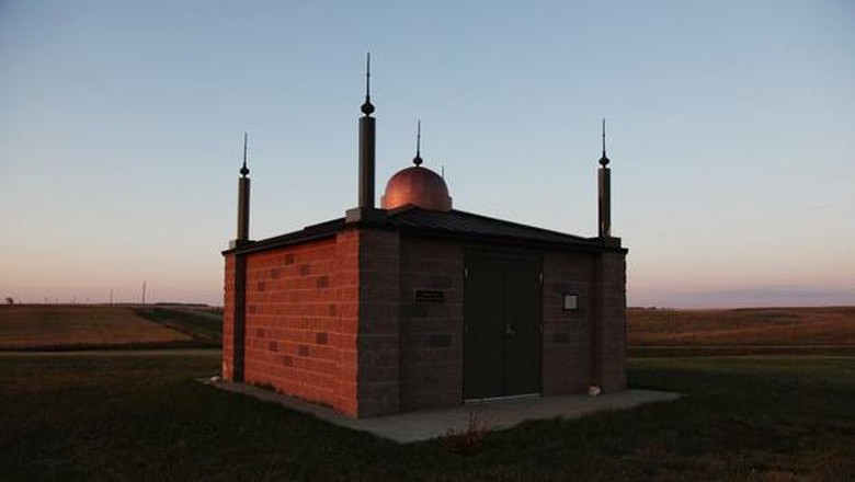 Hasil gambar untuk masjid pertama di kanada