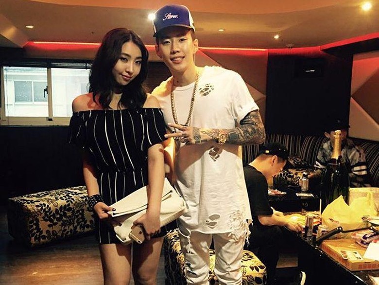 Persiapkan Album Solo, Minzy eks 2NE1 Kolaborasi dengan Jay Park Persiapkan Album Solo, Minzy eks 2NE1 Kolaborasi dengan Jay Park