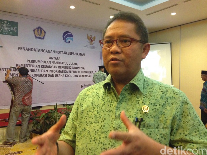 Menkominfo Rudiantara (Foto: detikINET/Agus Tri Haryanto) Menkominfo Rudiantara (Foto: detikINET/Agus Tri Haryanto)