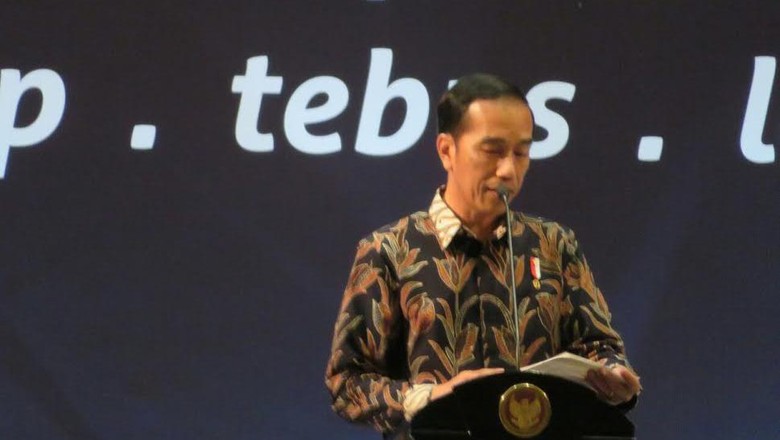 Jokowi: Pembangunan Perbatasan, MRT, Hingga Jalan Tol dari Pajak Jokowi: Pembangunan Perbatasan, MRT, Hingga Jalan Tol dari Pajak