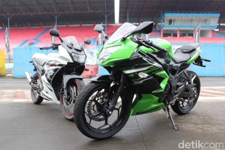 Kawasaki: Ninja RR Mono Belum Mampu Gantikan Peran Ninja 2 Tak Kawasaki: Ninja RR Mono Belum Mampu Gantikan Peran Ninja 2 Tak