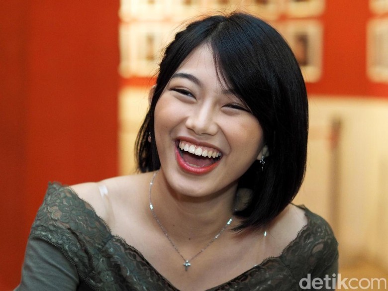Dari Fans Jadi Member, Ini Cerita Desy JKT48 Dari Fans Jadi Member, Ini Cerita Desy JKT48
