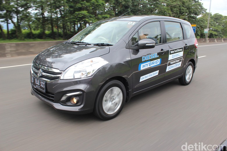 Sebentar Lagi Ertiga Diesel Matik Hadir di Indonesia Sebentar Lagi Ertiga Diesel Matik Hadir di Indonesia