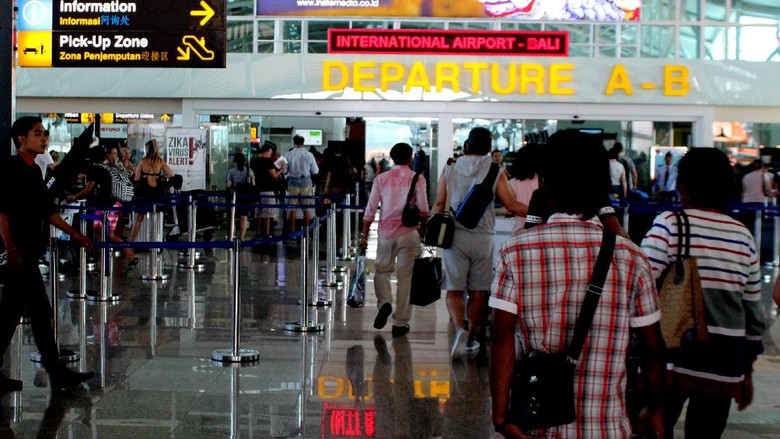 Total 1,2 Juta Penumpang di Bandara Bali Saat Libur Lebaran Total 1,2 Juta Penumpang di Bandara Bali Saat Libur Lebaran